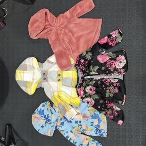 Set of fleece jackets - size varies